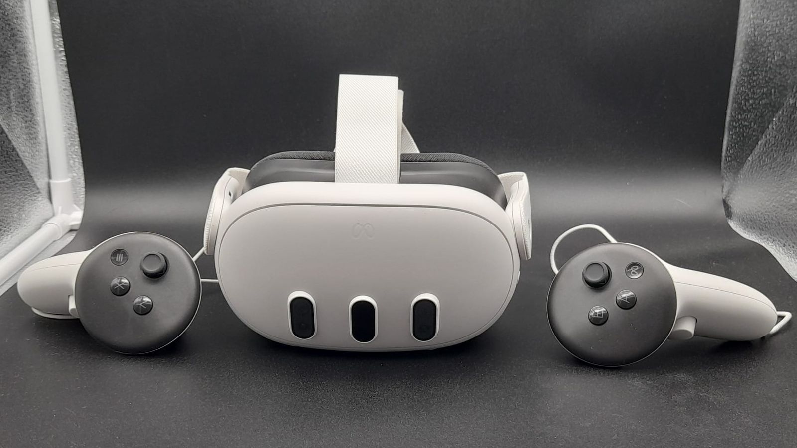 Meta Quest 3 - recenze VR headsetu